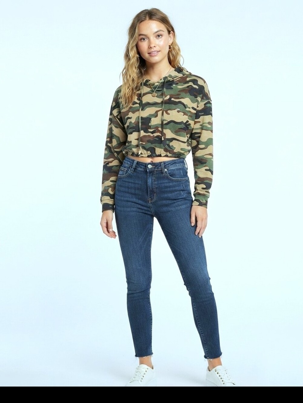 NWOT Camo Print Cropped Hoodie Size M Junior's/ Women's Size S